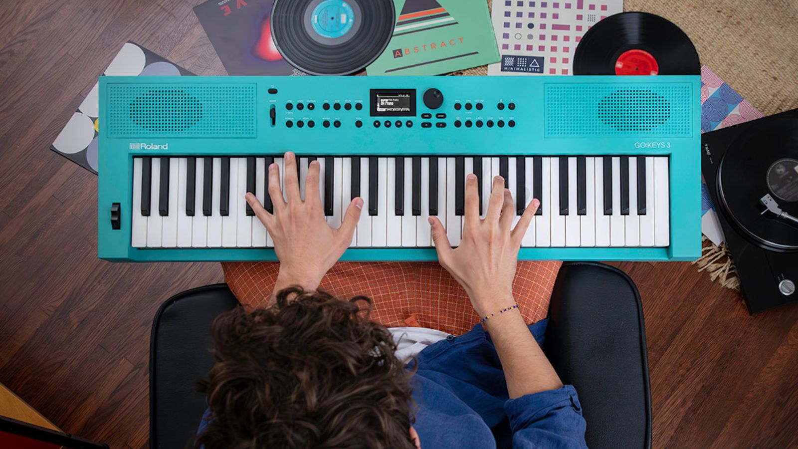 Roland Go:keys 3 | Music Creation Keyboard | Turquoise