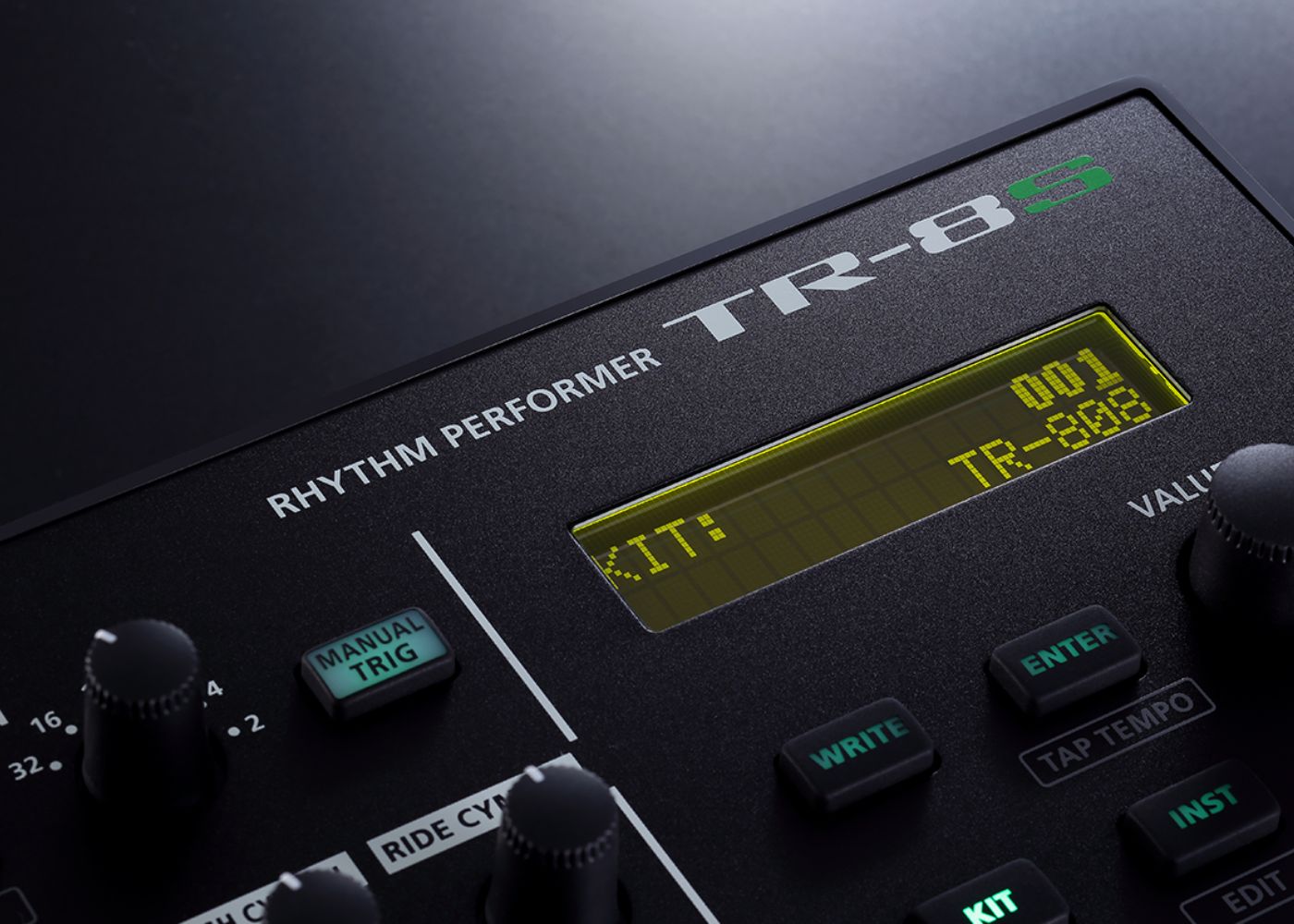 Roland TR-8S | Rhythm Performer Drum machine