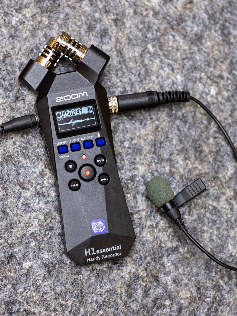 Zoom H1 Essential recorder