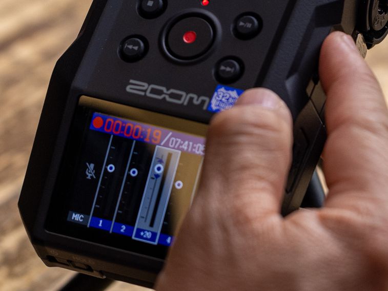 Zoom H6 Essential recorder | 32-bit float recording