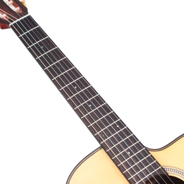 Valencia VC434CE | Nylon String Guitar | With Pickup | Natural