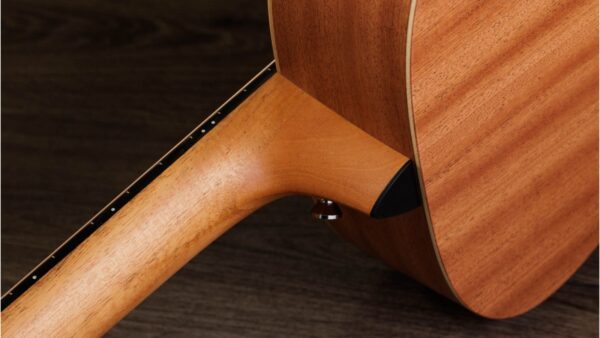 Taylor GS Mini Guitar | Sapele Special | Layered  back & Sides