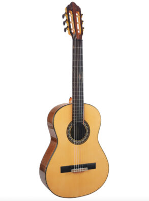 Valencia VC563 3/4 Size Nylon String Guitar | Natural