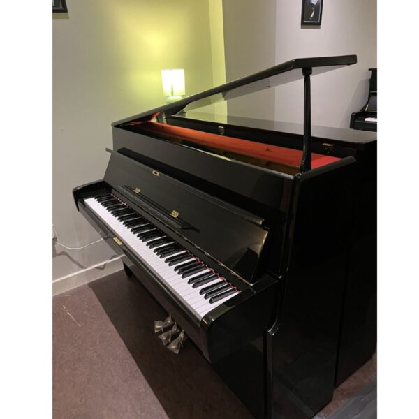 Yamaha 904567 Small Size |  Reconditioned Piano | Polished  Ebony