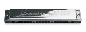 Suzuki 21-Hole Tremolo Humming Harmonica | D