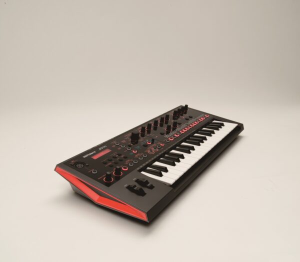 Roland JDXi Hybrid Analog / Digital Synth