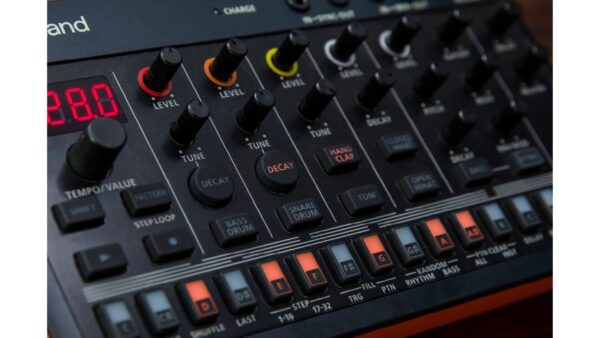 Roland T-8 Aira Compact Beat Machine | A miniature rhythm factory