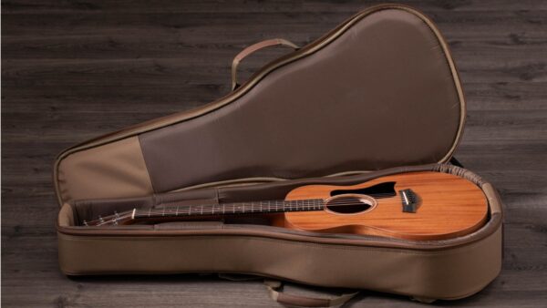 Taylor GS Mini E | Travel Guitar  | Mahogany | with Pick-Up