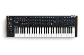 Novation Summit 16 Voice Polyphonic Synth