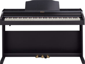 Roland RP501 Digital Piano | Classic Black