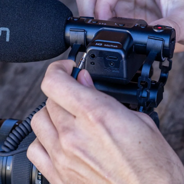 Zoom M3 MicTrak | On Camera Stereo Microphone