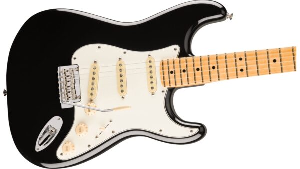 Fender Player II Stratocaster Maple Fingerboard | Black