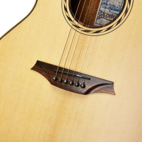 Bromo BAT2CE Tahoma | Dreadnought Acoustic Electric | Solid Spruce top