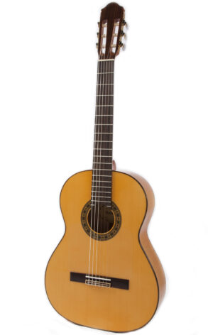 Raimundo 125 Studio Classical Guitar