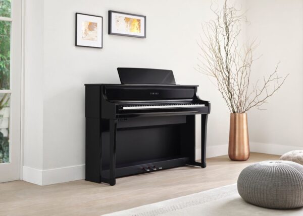 Yamaha Clavoniva CLP875 | Home Piano |  Black