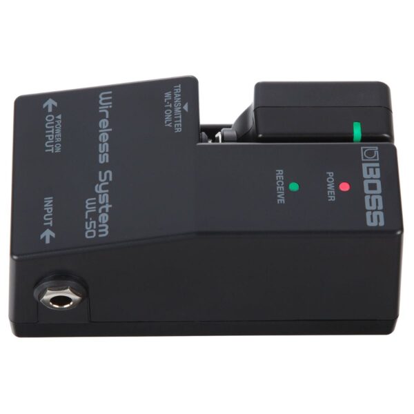 Boss Wireless system for pedalboard