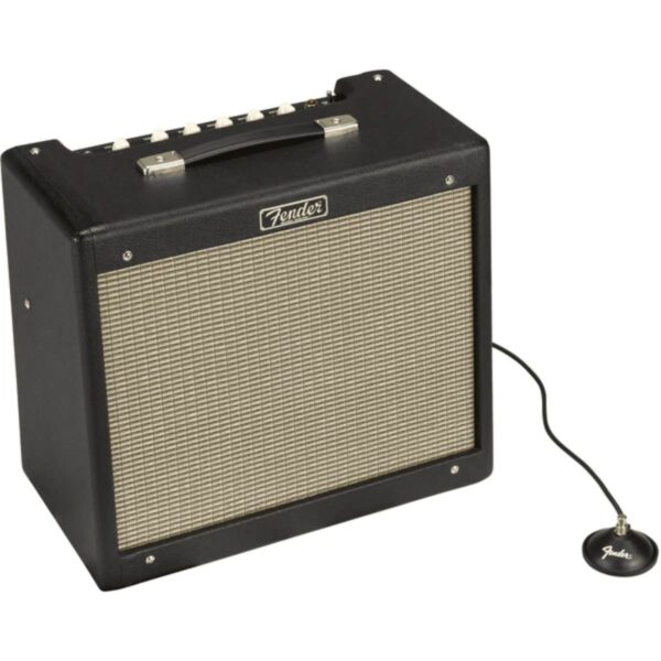 Fender Blues Junior MKIV Black Guitar Amp | 15 Watt | 12″ Celest Spkr