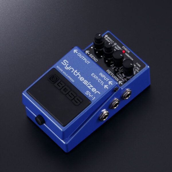 BOSS SY-1 Compact Synthesiser Pedal | 121 ultra responsive sounds