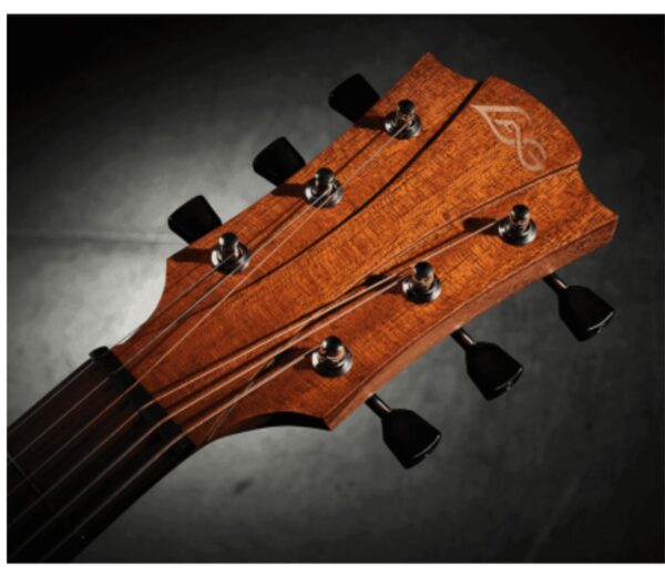 Lag T70DCE Natural | Tramontane Dread Cutaway | Pickup