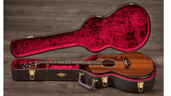 TAYLOR PS12CE | 6-String | Sinker Redwood Top | Honduran Rosewood Back and Sides